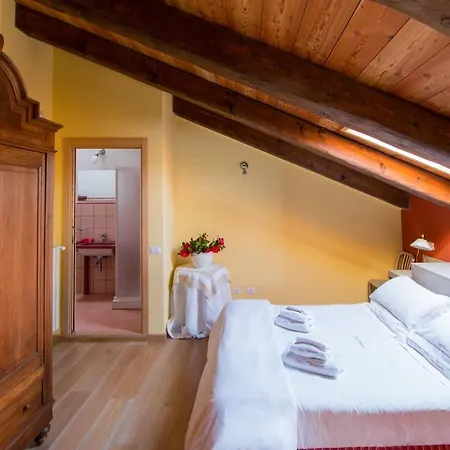 Monte Sleeps 15 Pool Wifi Massino Visconti